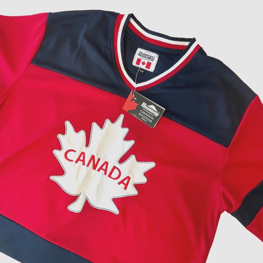 Snowcap Canada Hockey Jersey Size M Maple Leaf Souvenir NWT Red Navy